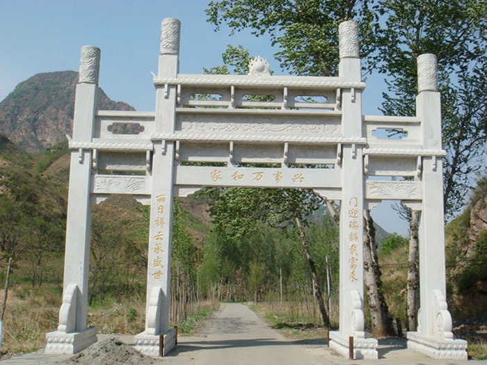 石牌坊图片